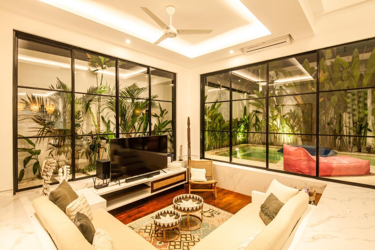 Luxury Villa Devina I Seminyak I Yoga & Gym المظهر الخارجي الصورة
